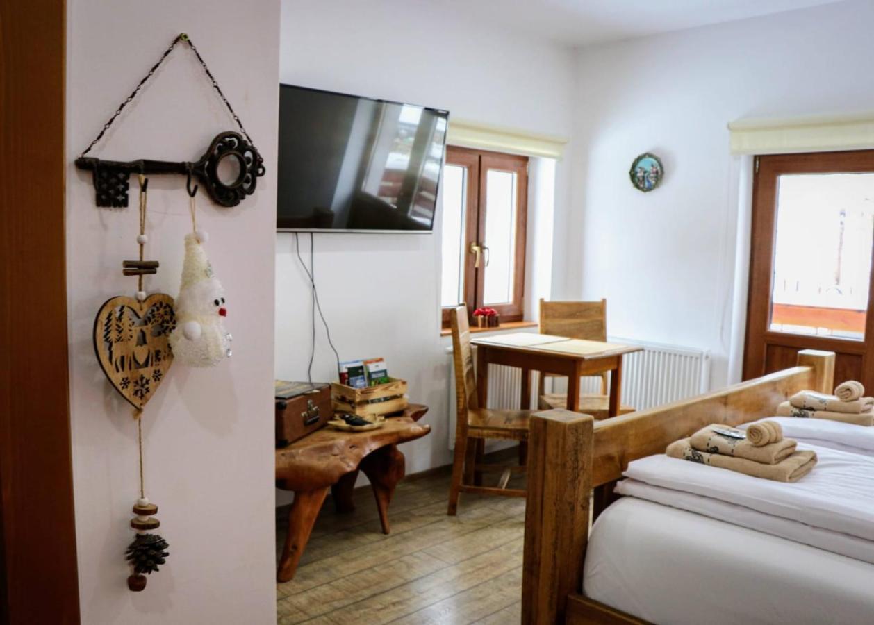 Casa De Oaspeti Kinga'S Crown BaileTusnad Eksteriør bilde